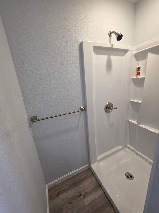 Building Photo - Available August 1 | Fully Furnished 3BD/3BA Home in HPP (Hawaiian Paradise Park)