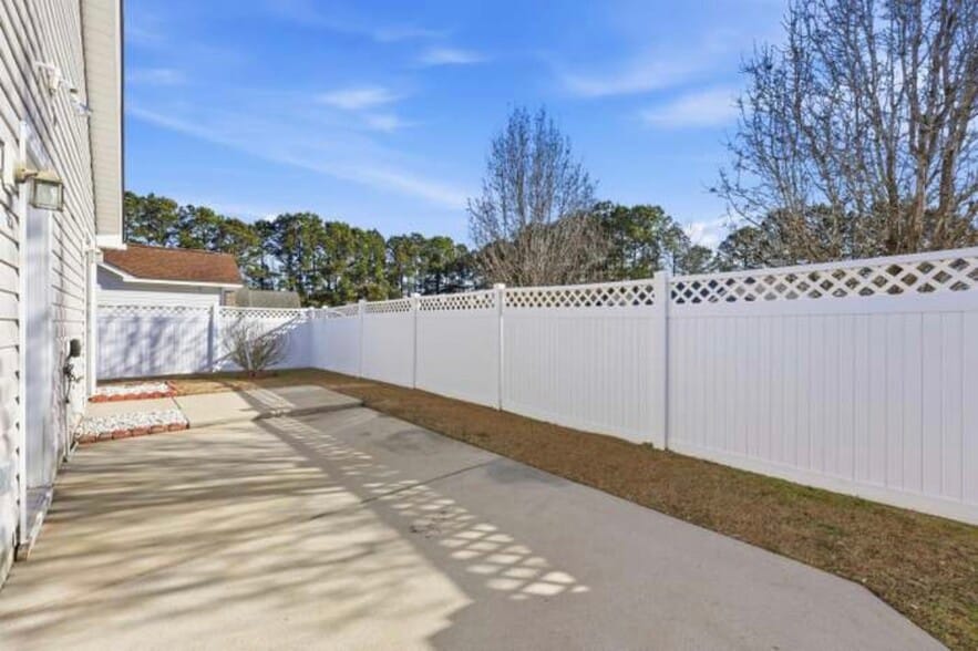 Building Photo - 1193 Jumper Trail Cir