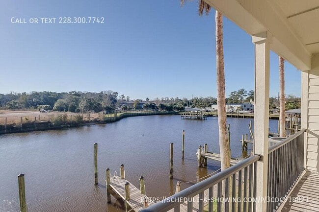 Building Photo - 1400 Mill Rd