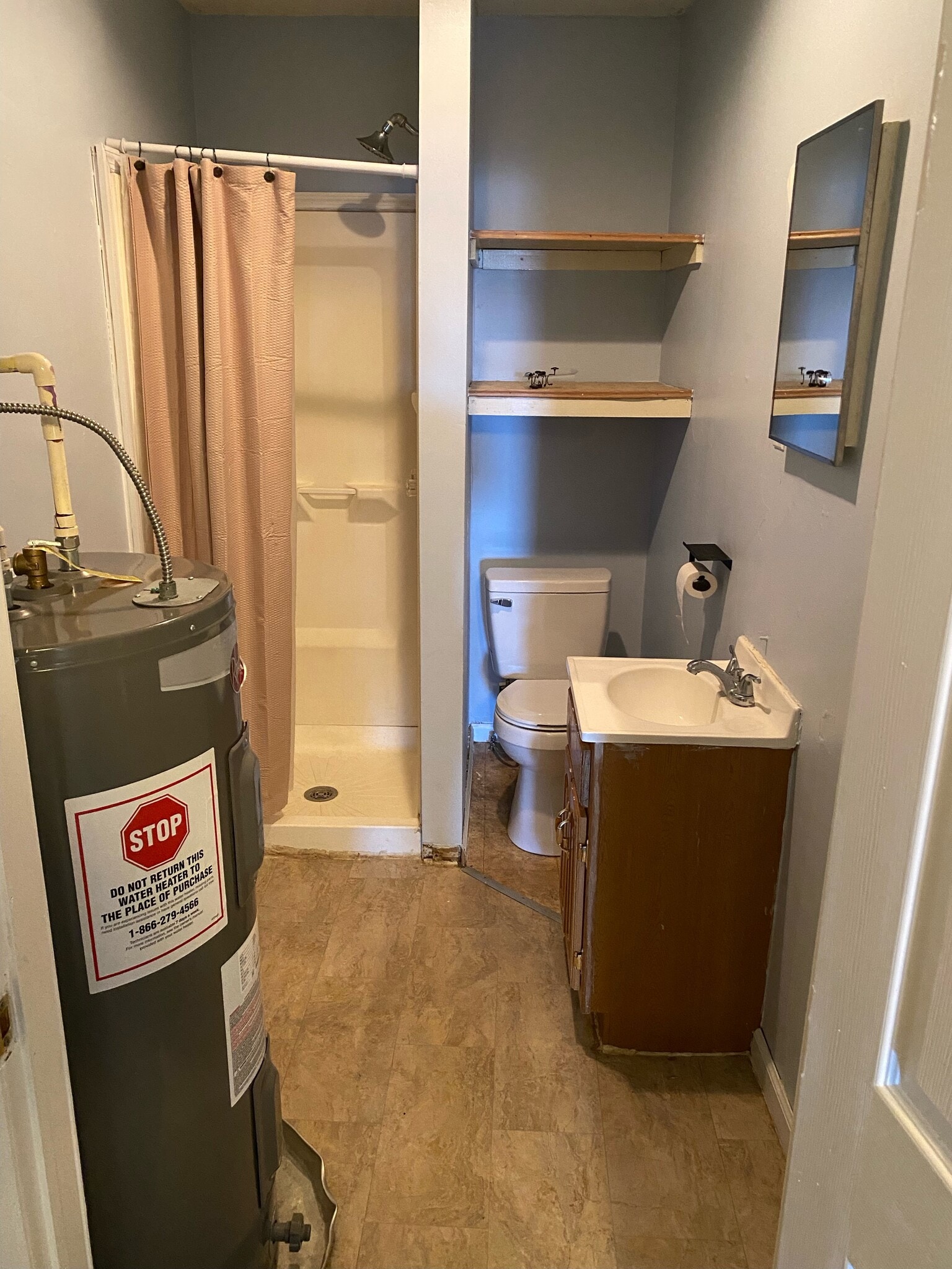 Building Photo - 245 S Washington St