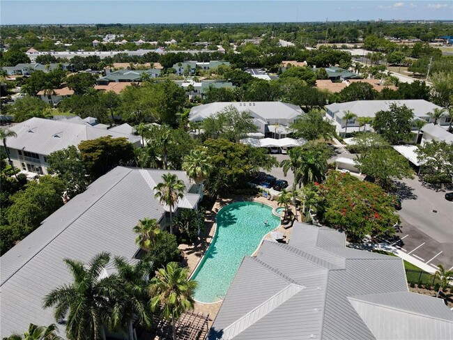 Building Photo - 3608 54th Dr W