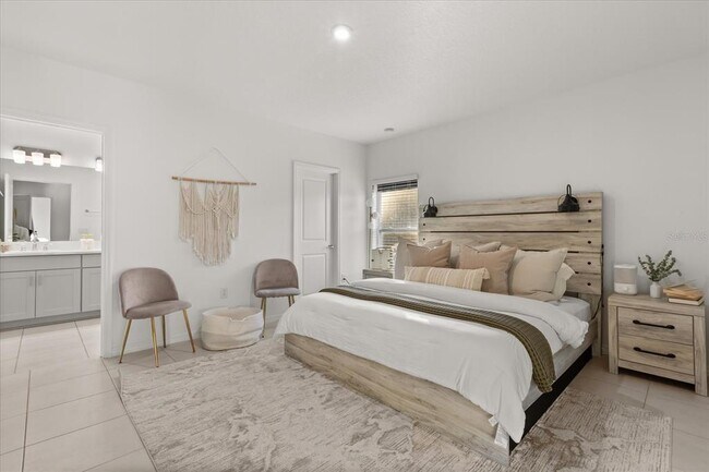 Building Photo - 375 Pink Ibis Bnd