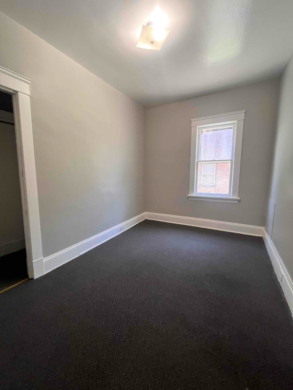 Building Photo - 4502 McGregor Ave