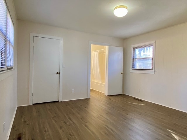 Building Photo - 729 Asbury Rd