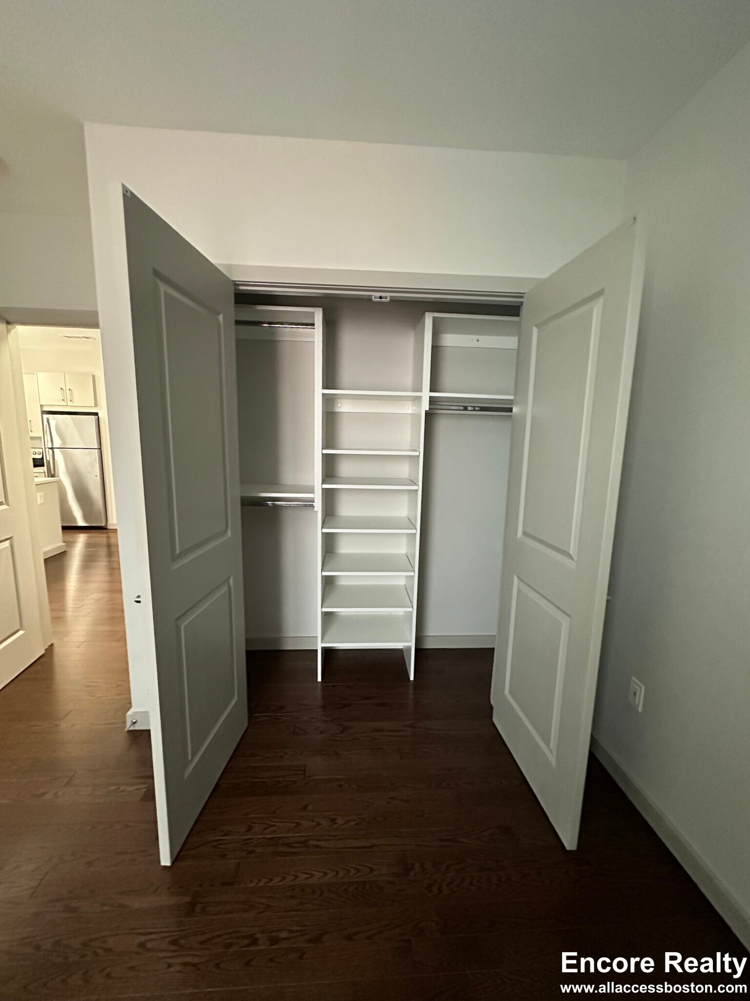 Building Photo - 21 Harris St