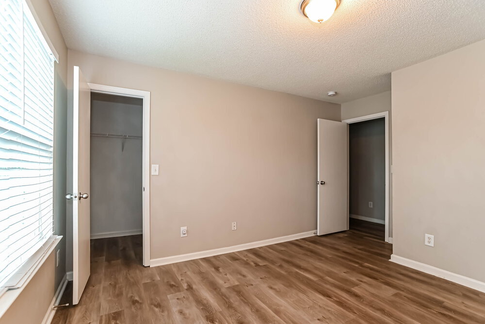 Building Photo - 5105 Oak Pasture Ln