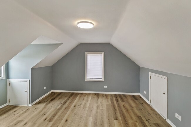 Building Photo - 14500 Sawyer Ave