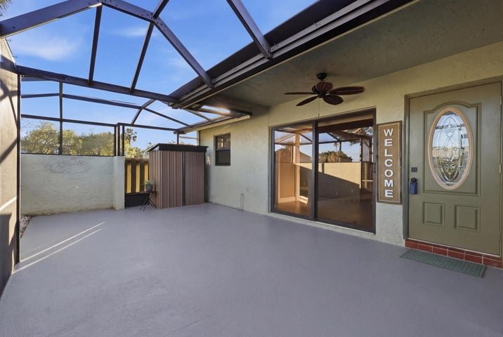 Building Photo - 5694 Northpointe Ln