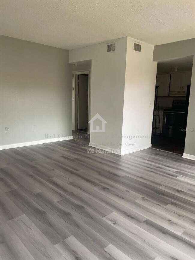 Building Photo - 746 McDougall Ct