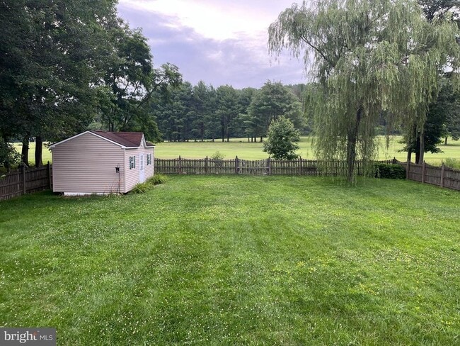 Building Photo - 35406 Golf Course Dr