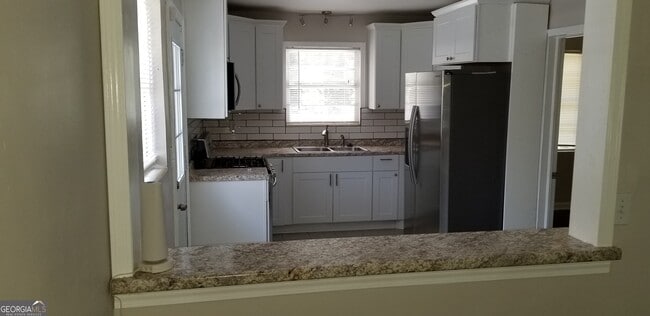 Building Photo - 1533 Alder Ln SW