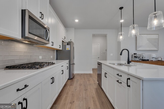 Building Photo - 411 Kinross Ln