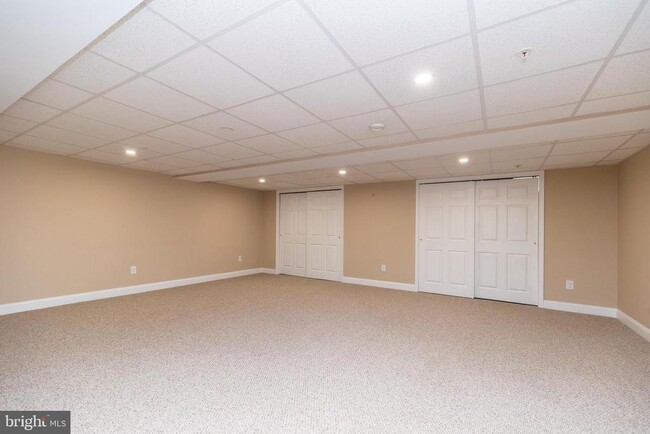 Building Photo - 940 Bentley Ct