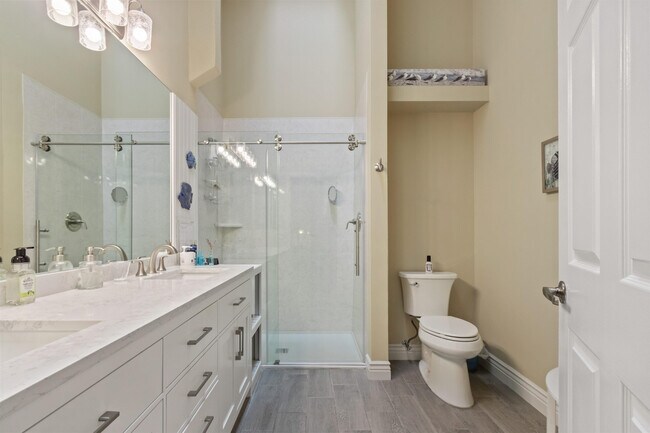 Building Photo - 1401 Mahogany Pl