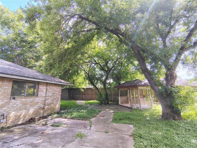 Building Photo - 11926 Rhinebeck Dr