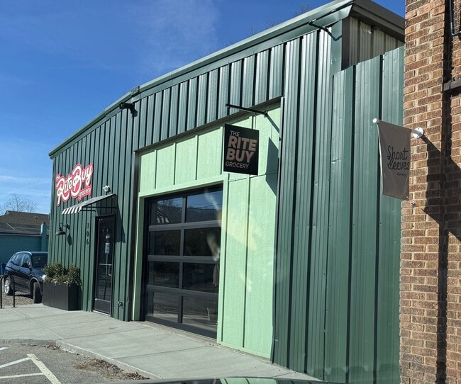 Building Photo - Swannanoa - Rent Includes All Utilities and Internet!