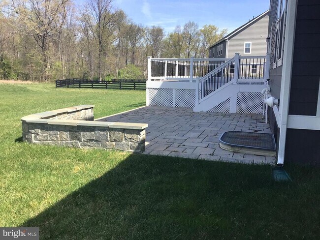 Building Photo - 24903 Dahlia Manor Pl