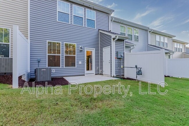 Building Photo - 1508 Rivermeade Dr