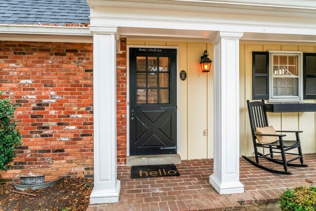 Building Photo - Updated Colonial Home in Westgage Neighbor...