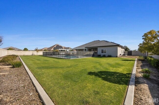 Building Photo - 16612 Bellewood Pl