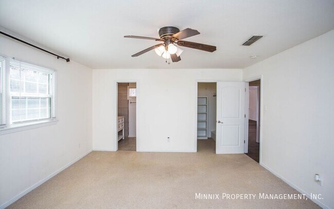 Building Photo - 6309 Nashville Dr