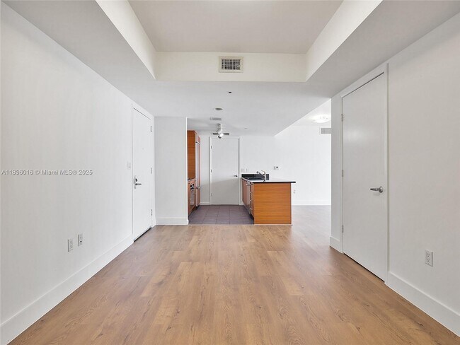 Building Photo - 50 Biscayne Blvd