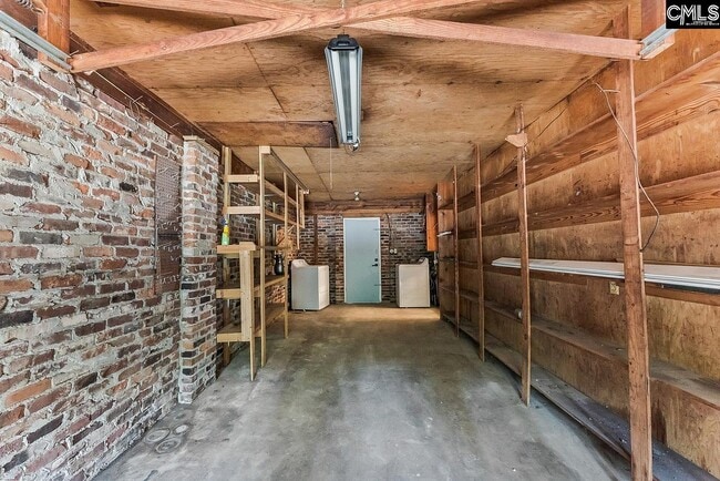 Building Photo - 7416 Parkview Dr