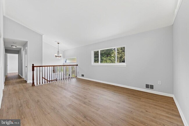 Building Photo - 8110 Springfield Village Dr