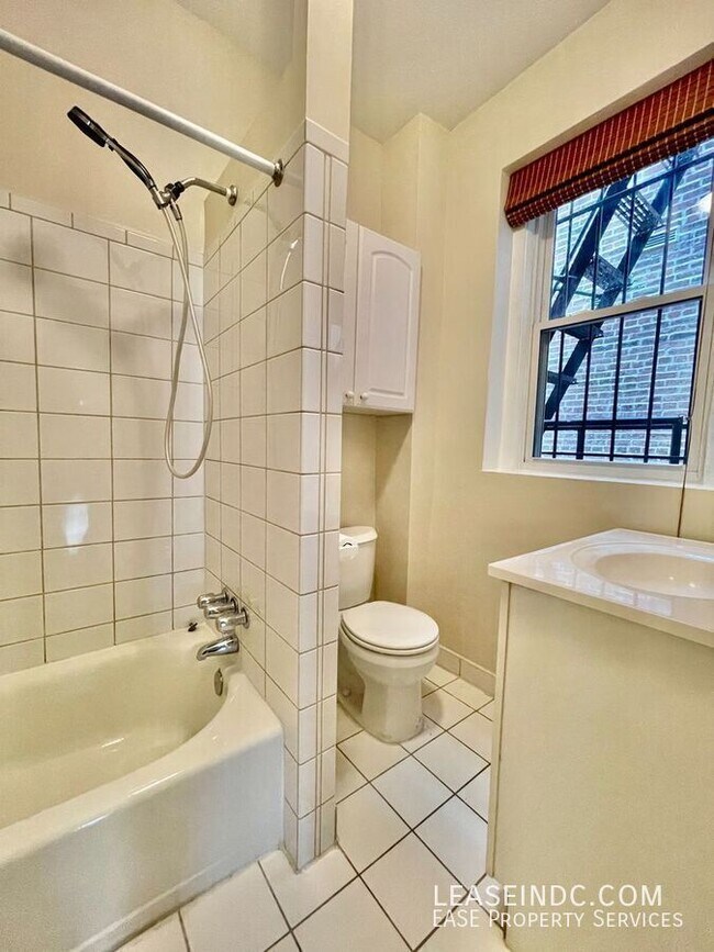 Building Photo - 1706 U St NW