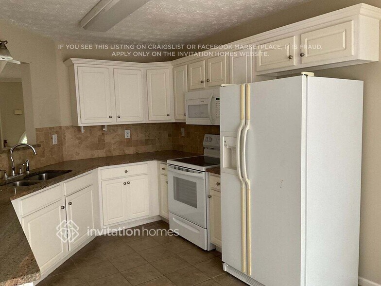 Building Photo - 3567 Shoal Trail Dr SE