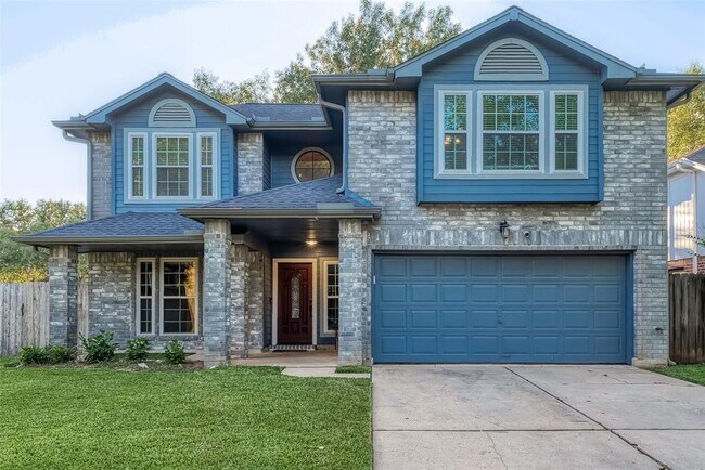 Primary Photo - 2122 Courtshire Ln
