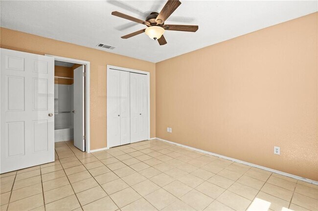 Building Photo - 1134 Orchard Park Cir