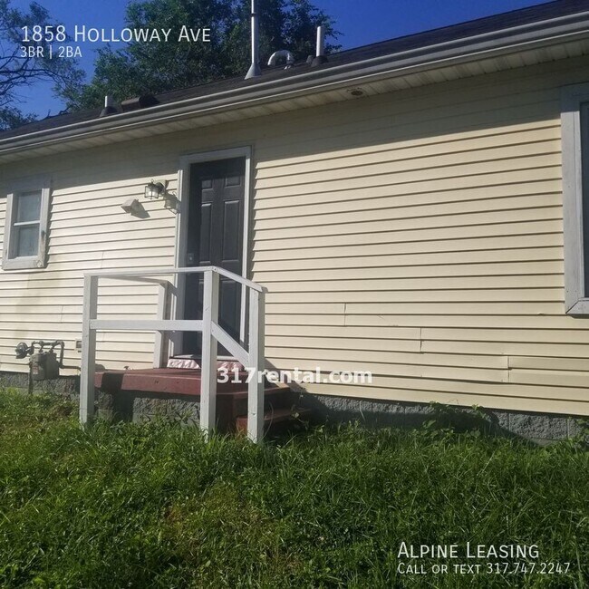 Building Photo - Martindale-Brightwood 3BR/2BATH House!