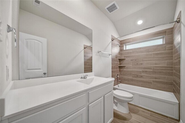 Building Photo - 9539 Summer River Dr