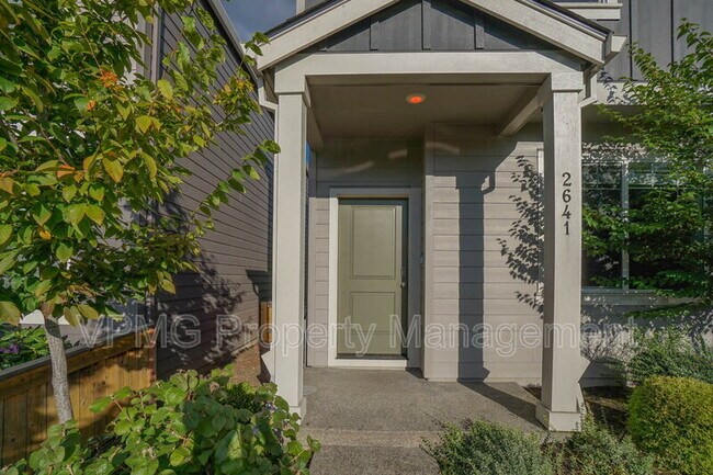Building Photo - 2641 NE 115th Pl.