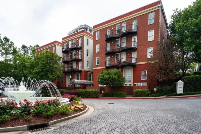 Building Photo - 2840 Peachtree Rd