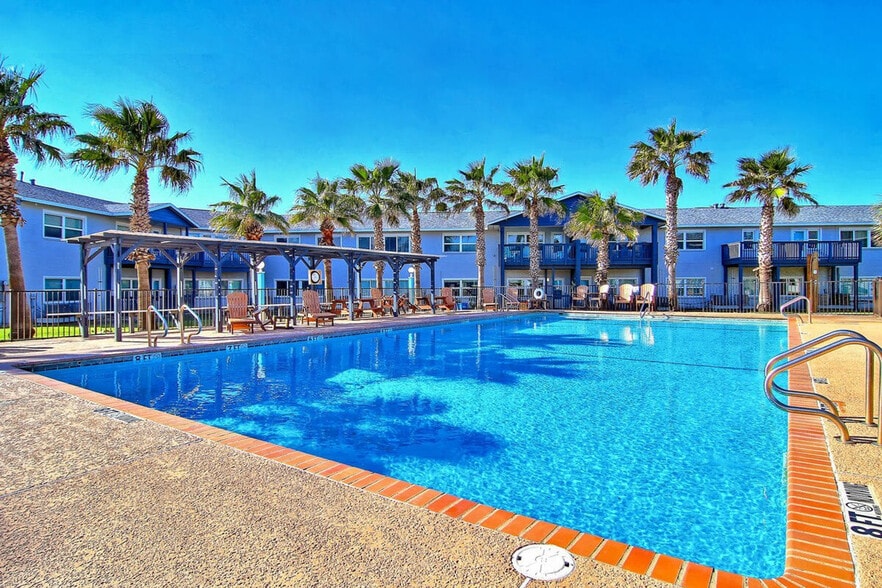 Building Photo - 1129 Eleventh Street-SI FL1-ID1023188P