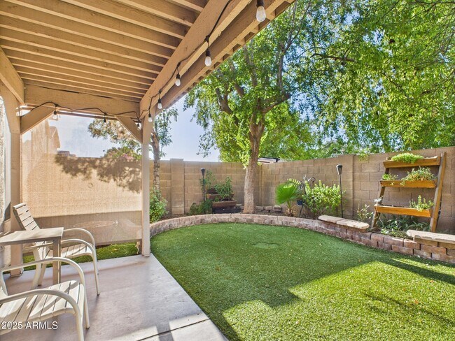Building Photo - 3508 W Chama Dr