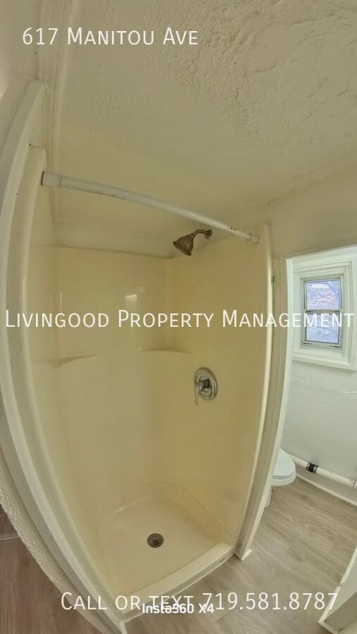 Building Photo - 617 Manitou Ave