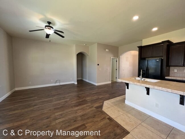 Building Photo - 3 br, 2 bath House - 5967 E Via Peccio Drive