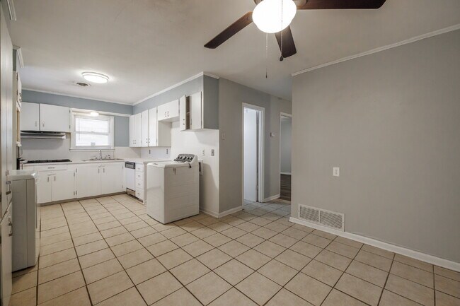 Building Photo - For Lease