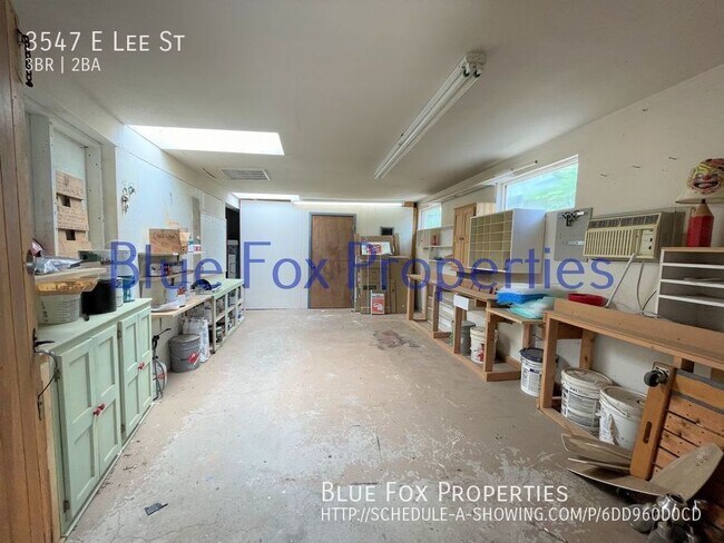 Building Photo - 3547 E Lee St