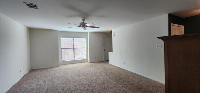 Building Photo - 2211 Place Rebecca Ln