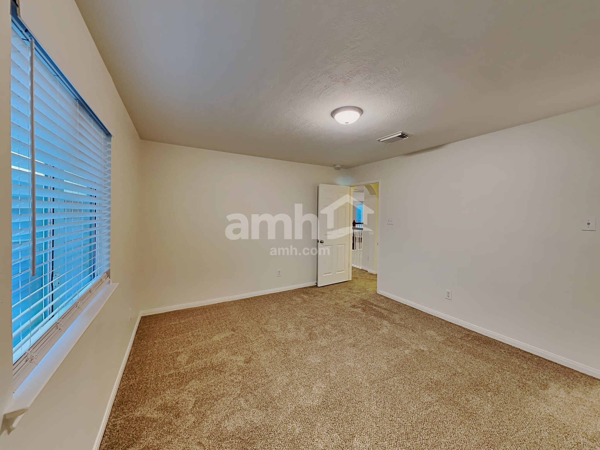 Building Photo - 25504 Oakhurst Trails Ct