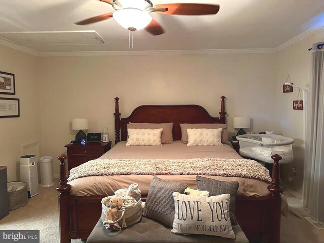 Building Photo - 6035 Crown Royal Cir