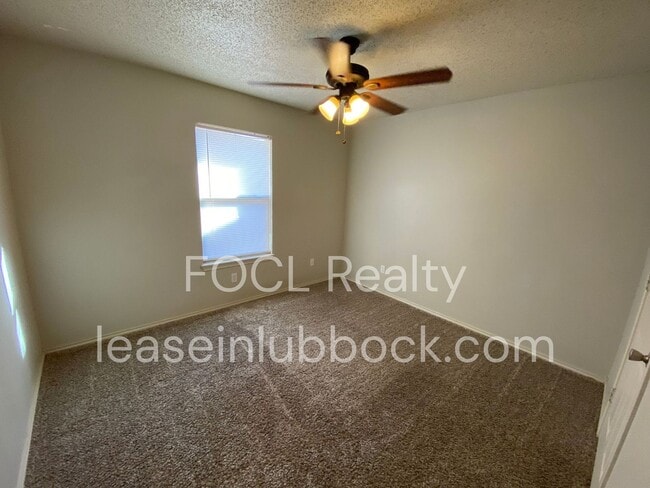 Building Photo - 5822 96th St