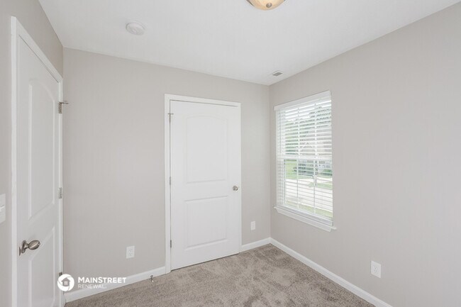 Building Photo - 2500 Emma Katherine Ln