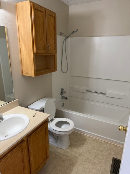 Building Photo - 8309 Casa Morena Ct NW