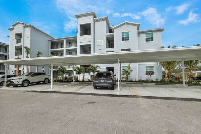 Building Photo - 14081 Heritage Landing Blvd