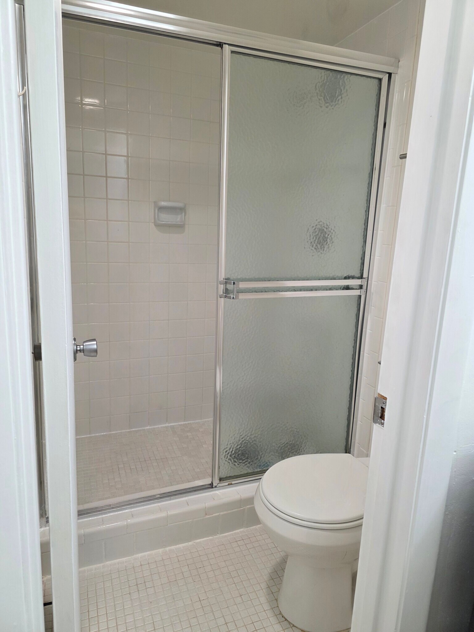 2nd Bathroom - 2901 26th St W